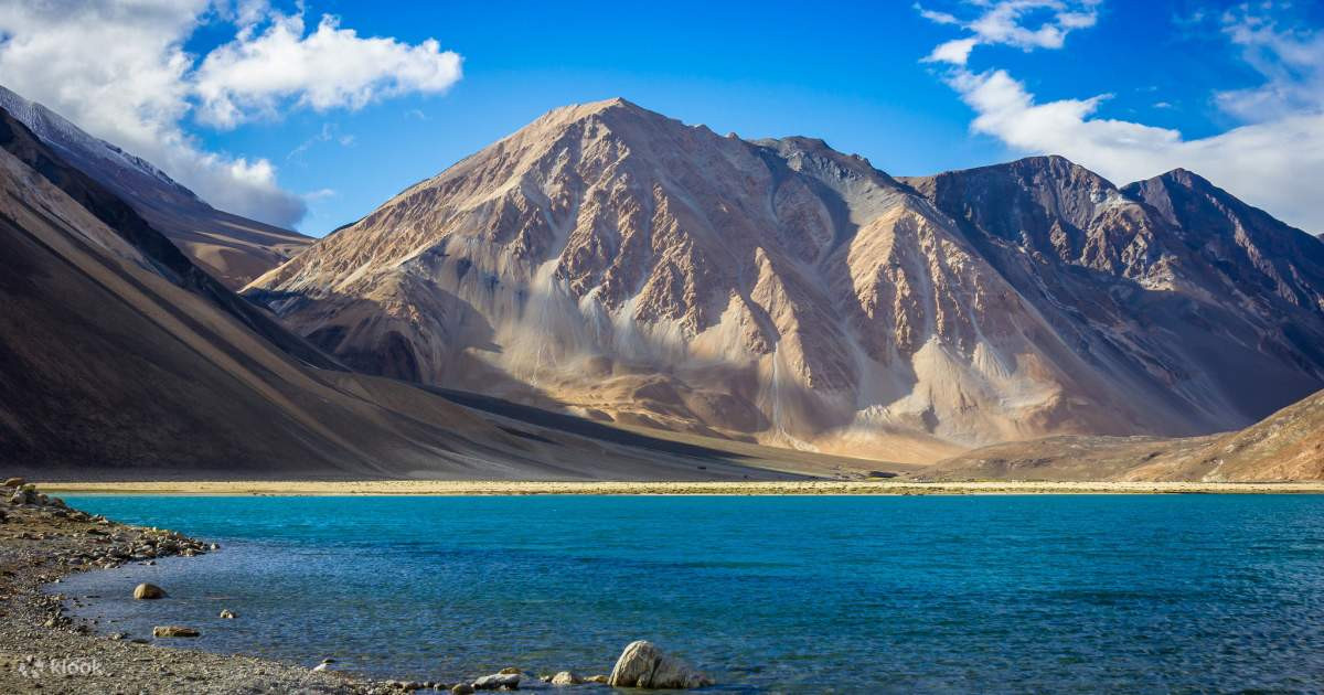 Summer Ladakh tour package from Srinagar